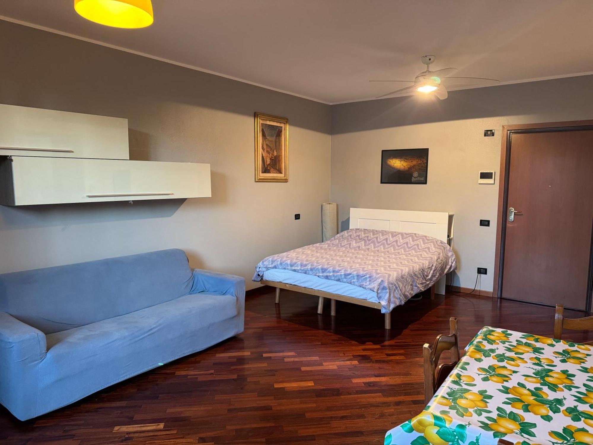 Ampio Monolocale Daire Brescia Dış mekan fotoğraf